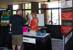 <h5>Exhibitors</h5>