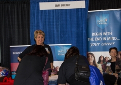 <h5>Exhibitors</h5>