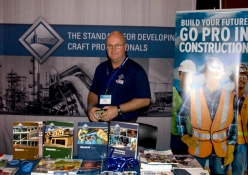 <h5>Exhibitors</h5>